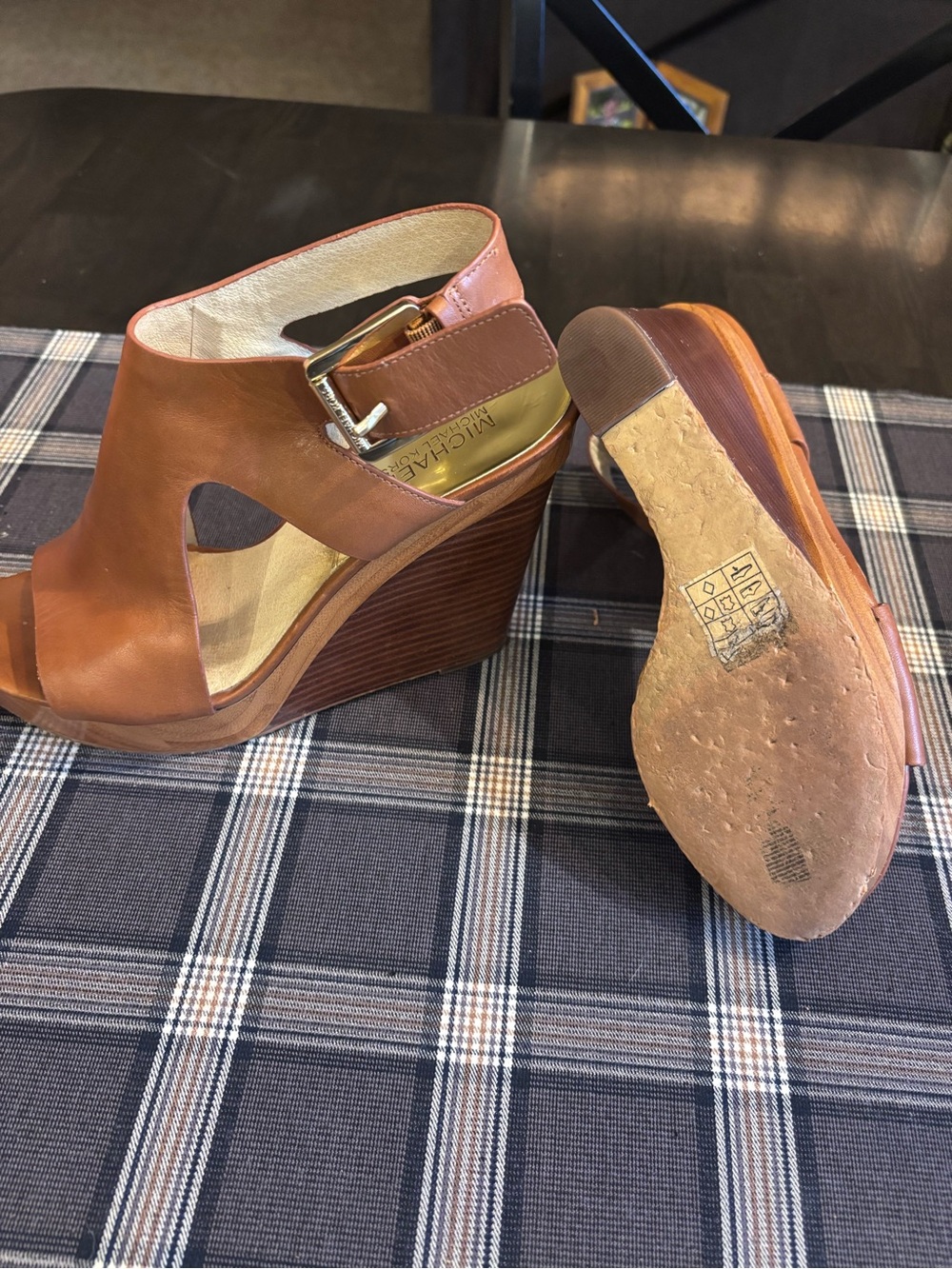 Michael Kors Brown Josephine Leather Sandal Wedge - Picture 7 of 8